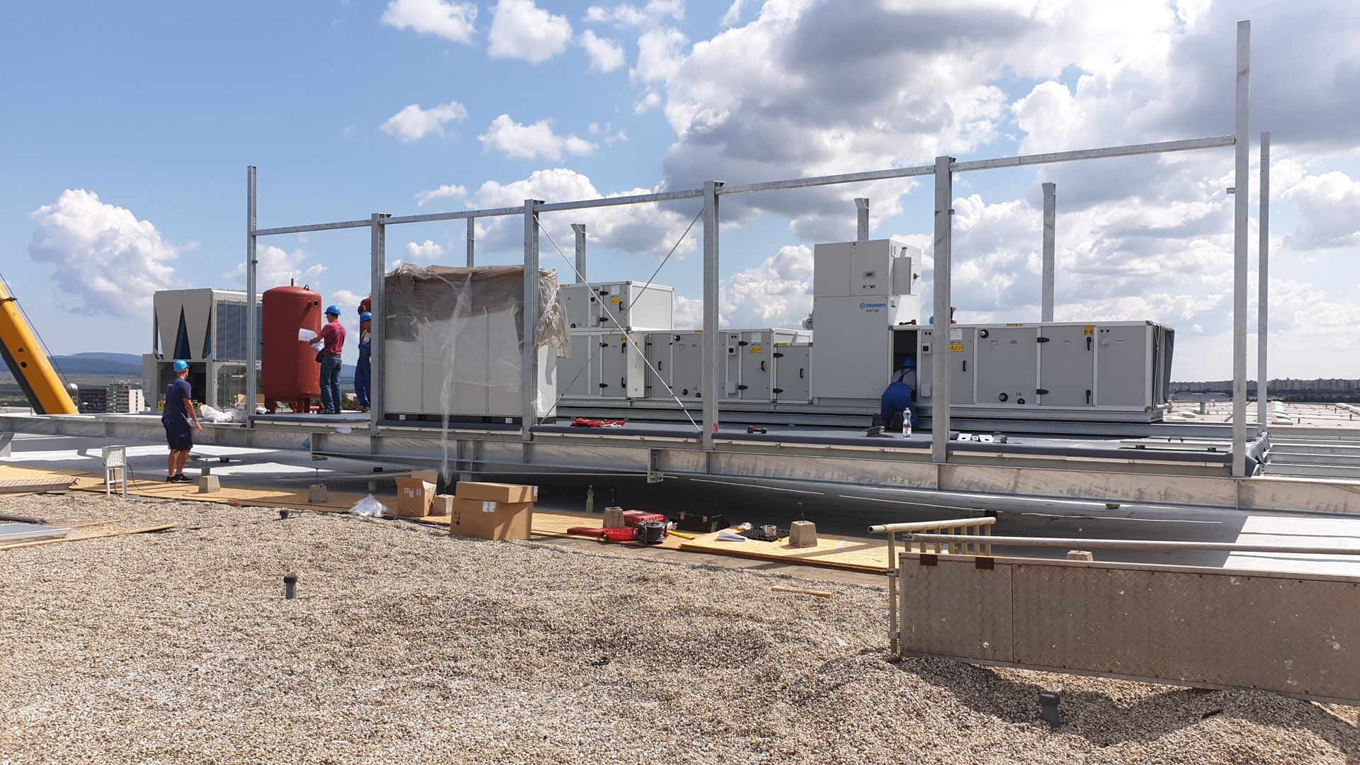 Ipari és középületek