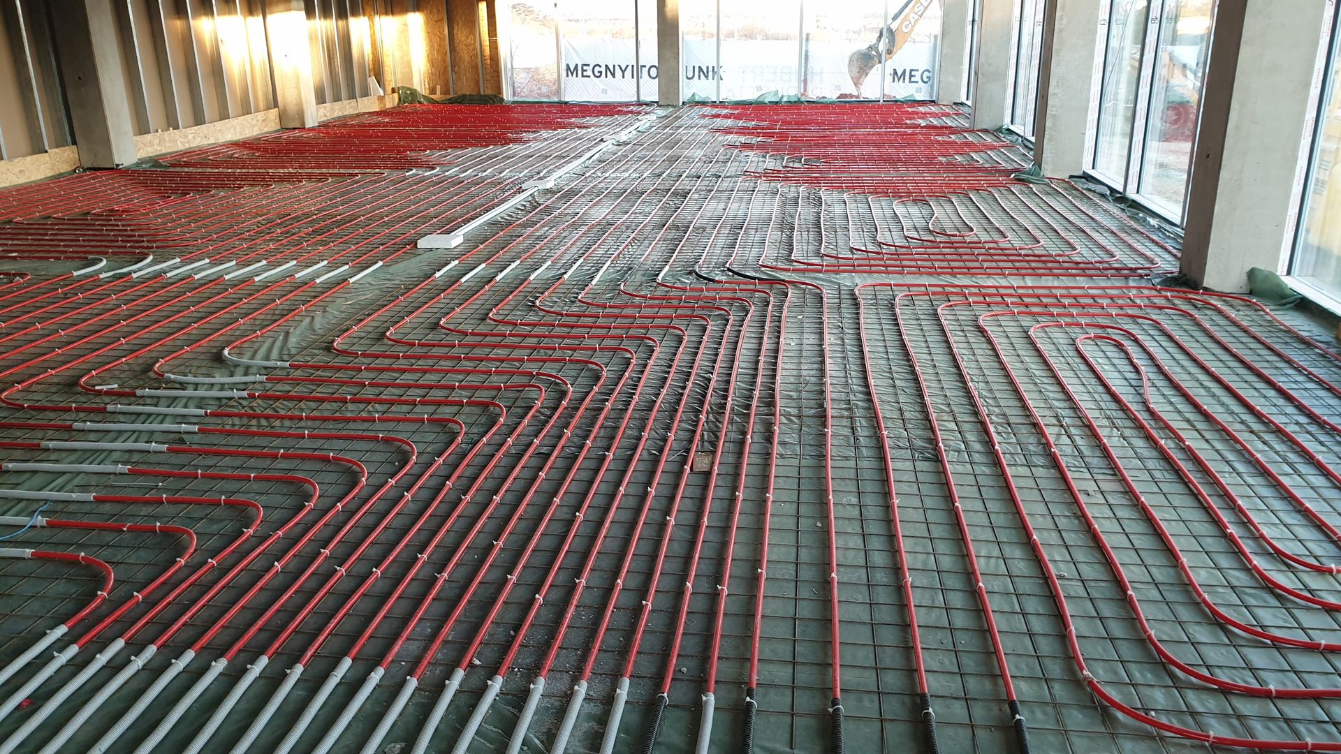 Ipari és középületek